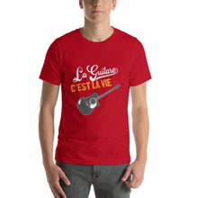 Charger l&#39;image dans la galerie, T-Shirt La Guitare Folk C&#39;est la vie
