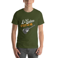 Charger l&#39;image dans la galerie, T-Shirt La Guitare Folk C&#39;est la vie
