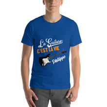 Charger l&#39;image dans la galerie, T-shirt La Guitare c&#39;est la Vie Personnalisée
